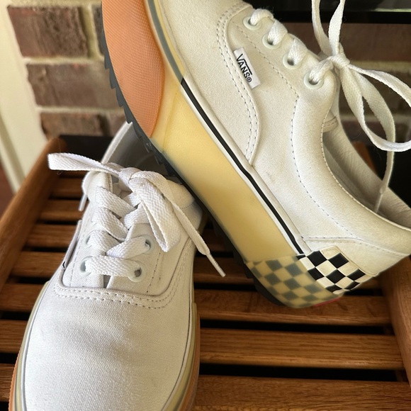 COPY - Vans ERA stacker/ checkerboard sneaker - Picture 5 of 11